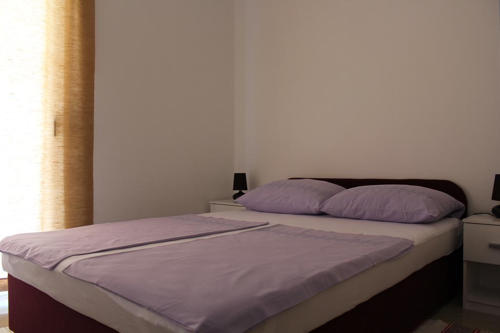 Apartments Istuk Vir Zimmer foto